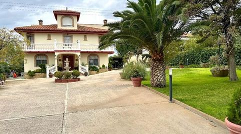 Casa / Chalet adosado en venta en Paseo de las Montalvas, Baeza., image 2
