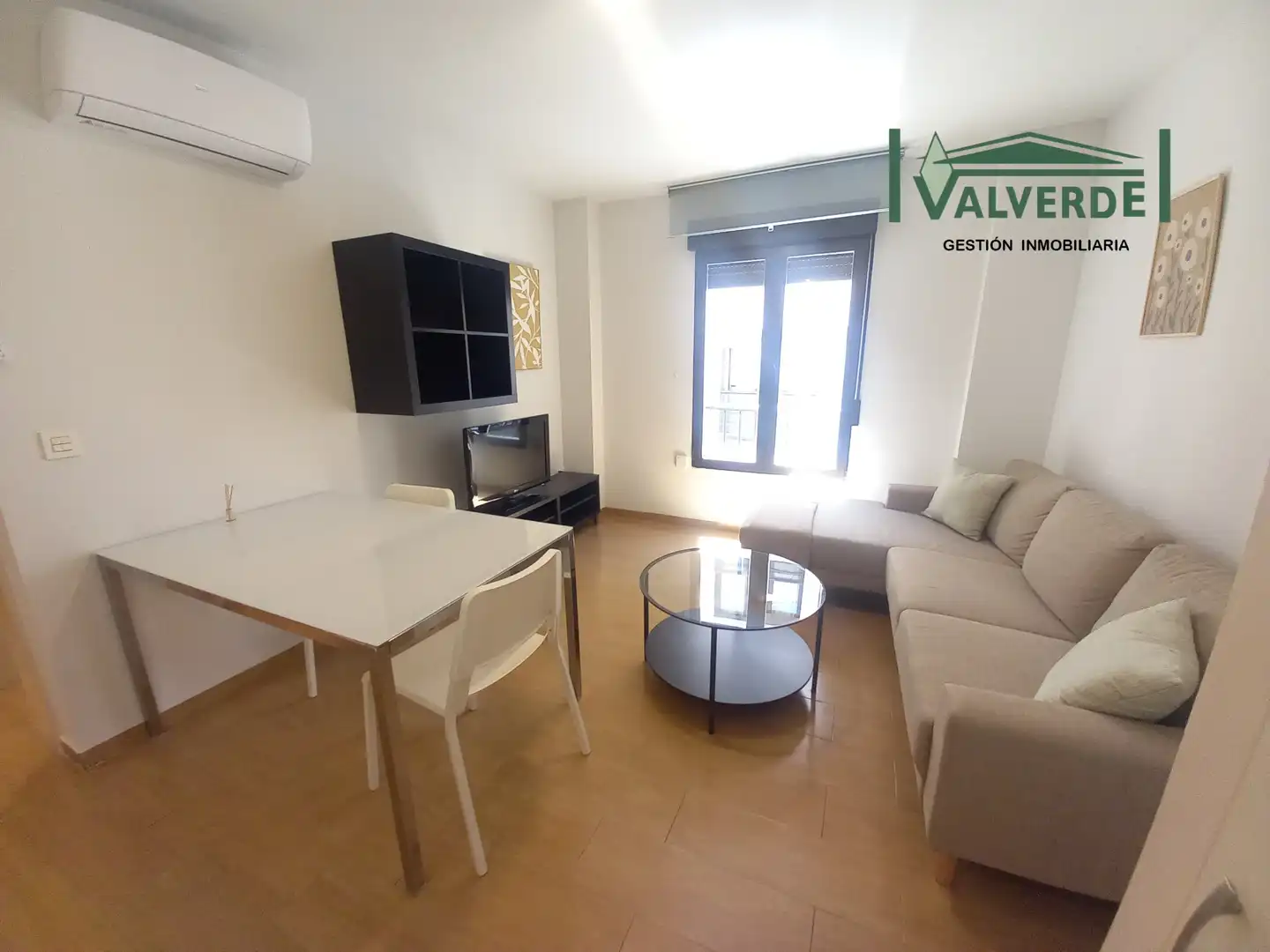 Living room of Apartments for rent in Granada  with Air Conditioner, Heating and Furnished