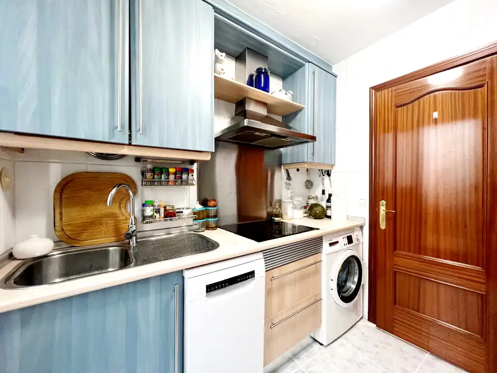 Cocina de Ático en venta en Alcalá de Henares con Aire acondicionado, Calefacción y Terraza
