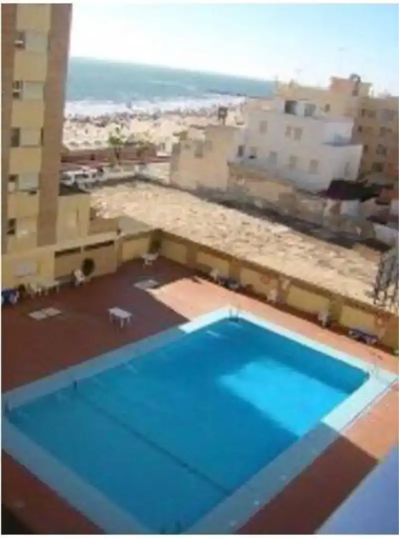 Piscina de Pis en venda en Chipiona amb Aire condicionat, Piscina i Moblat