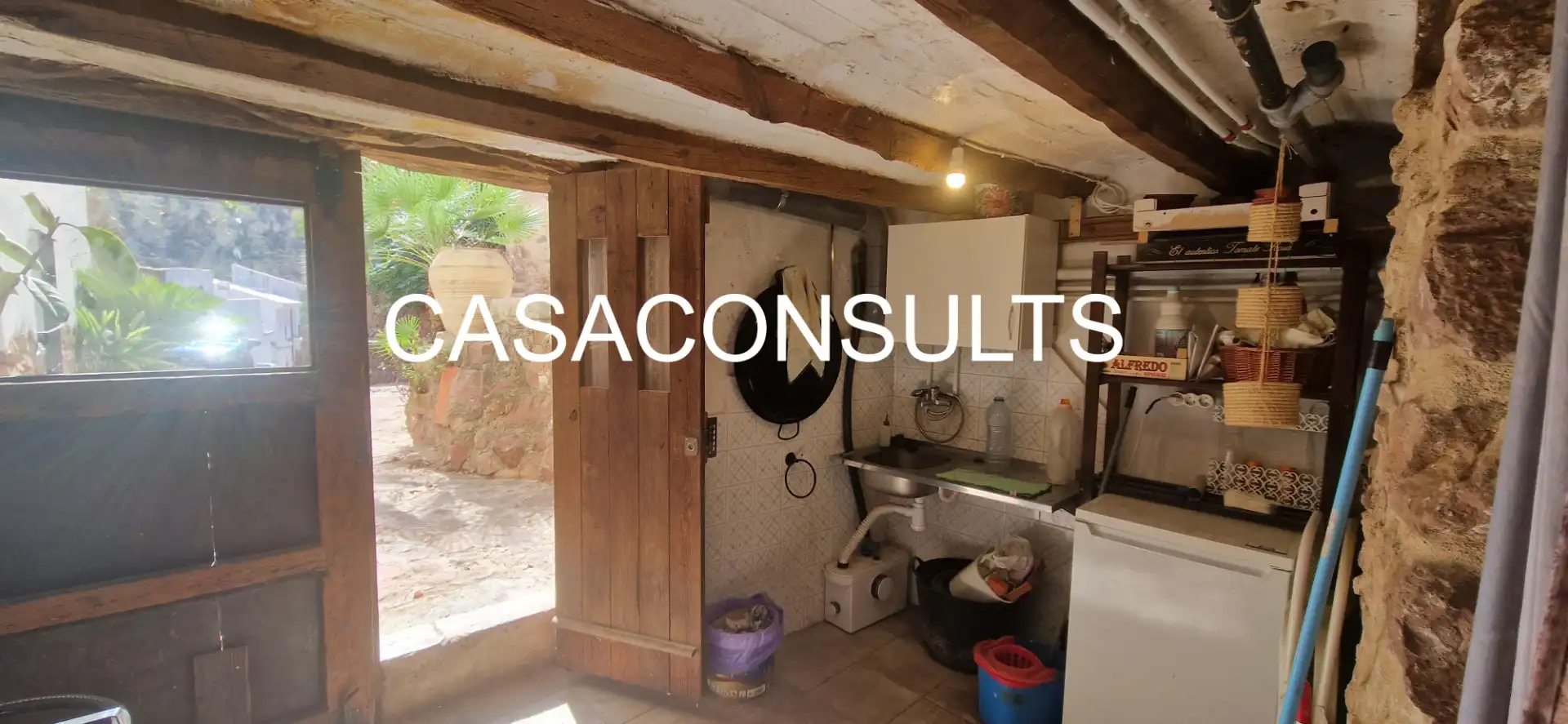 Country homes for sale in Vilafamés  with Furnished