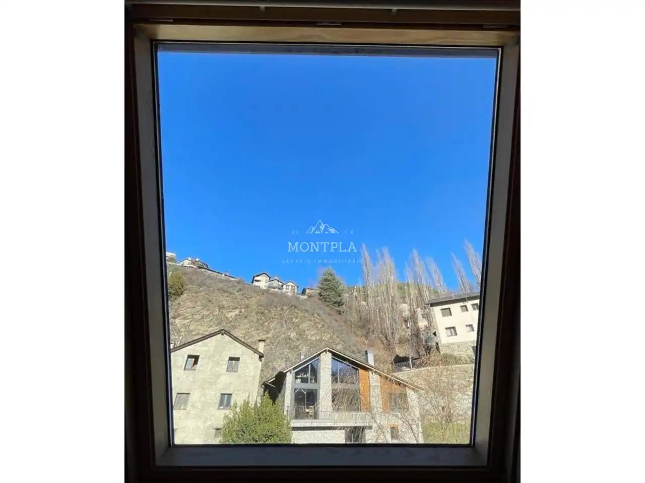 Vista exterior de Piso en venta en La Massana con Calefacción y Terraza