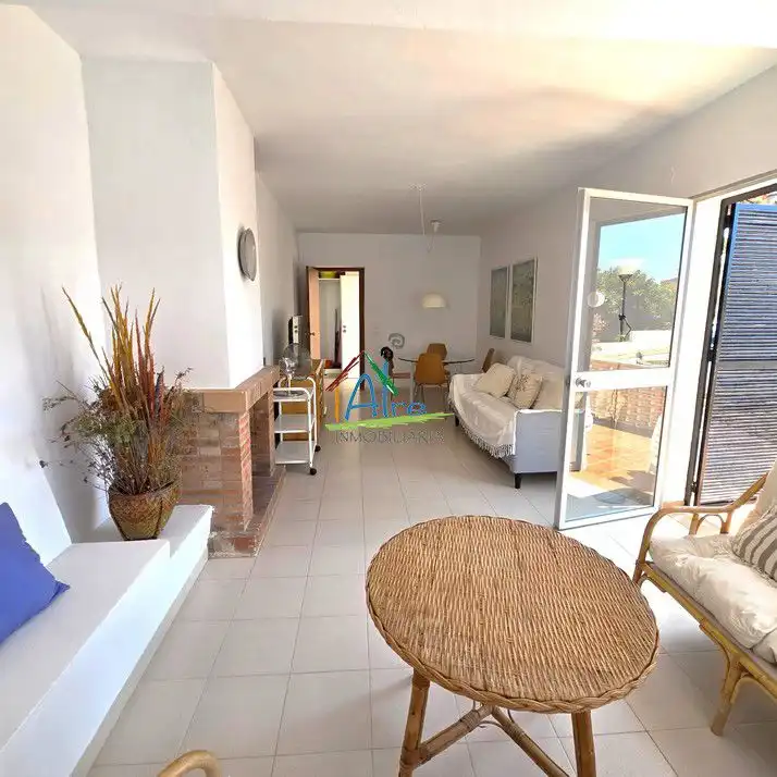 Wohnzimmer von Haus oder Chalet zum Verkauf in Almonte mit Heizung, Privatgarten und Terrasse