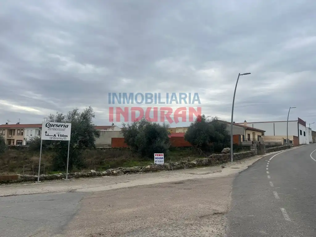 Terrenys i solars en venda a Calle Oriente