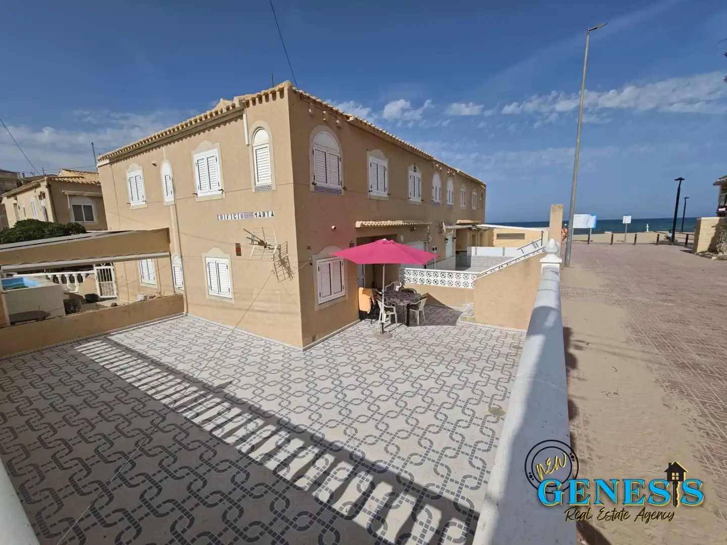 Exterior view of Ground floor for sale in Torrevieja  with Air Conditioner, Private garden and Terrace