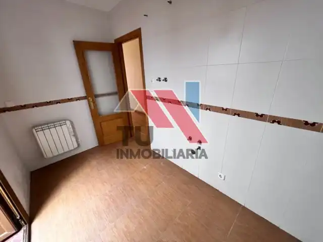 Habitación de Piso en venta en El Carpio de Tajo con Calefacción, Parquet y Balcón