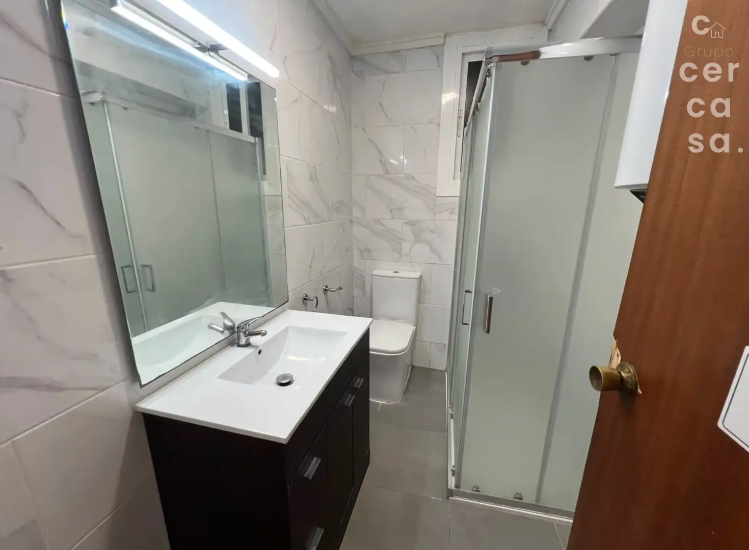 Baño de Piso en venta en Torrent con Balcón