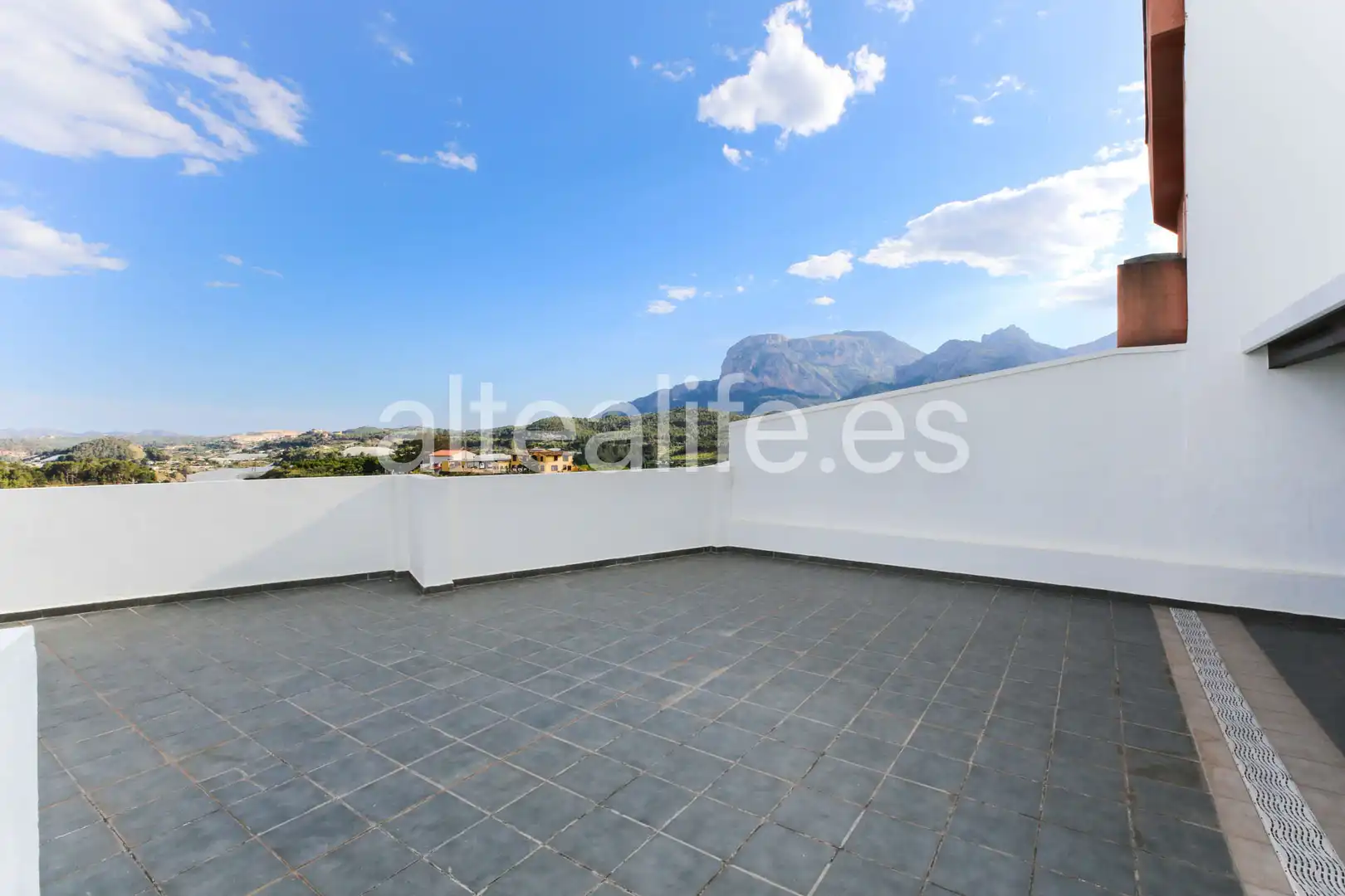 Terraza de Apartamento en venta en Callosa d'en Sarrià con Calefacción y Terraza