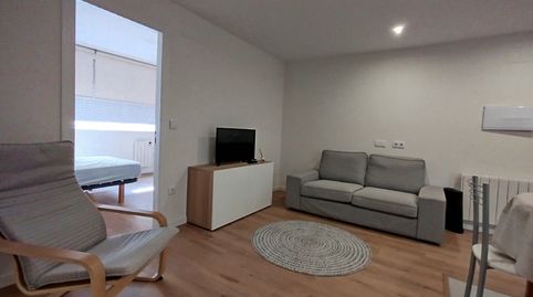 Foto 3 de Piso de alquiler en Ronda de Outeiro, Sagrada Familia, A Coruña Capital