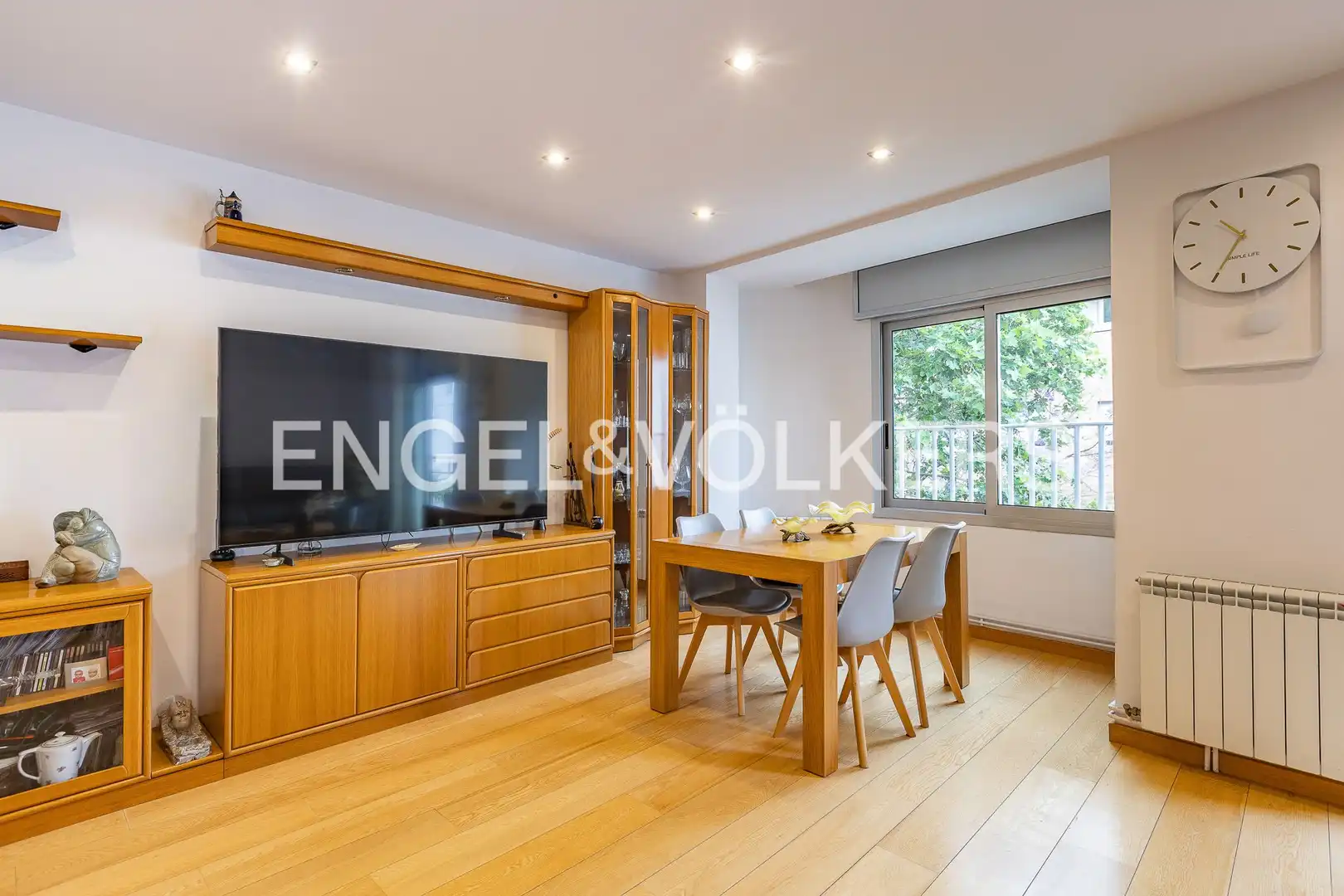 Esszimmer von Wohnung zum Verkauf in Barcelona mit Klimaanlage, Heizung und Abstellraum