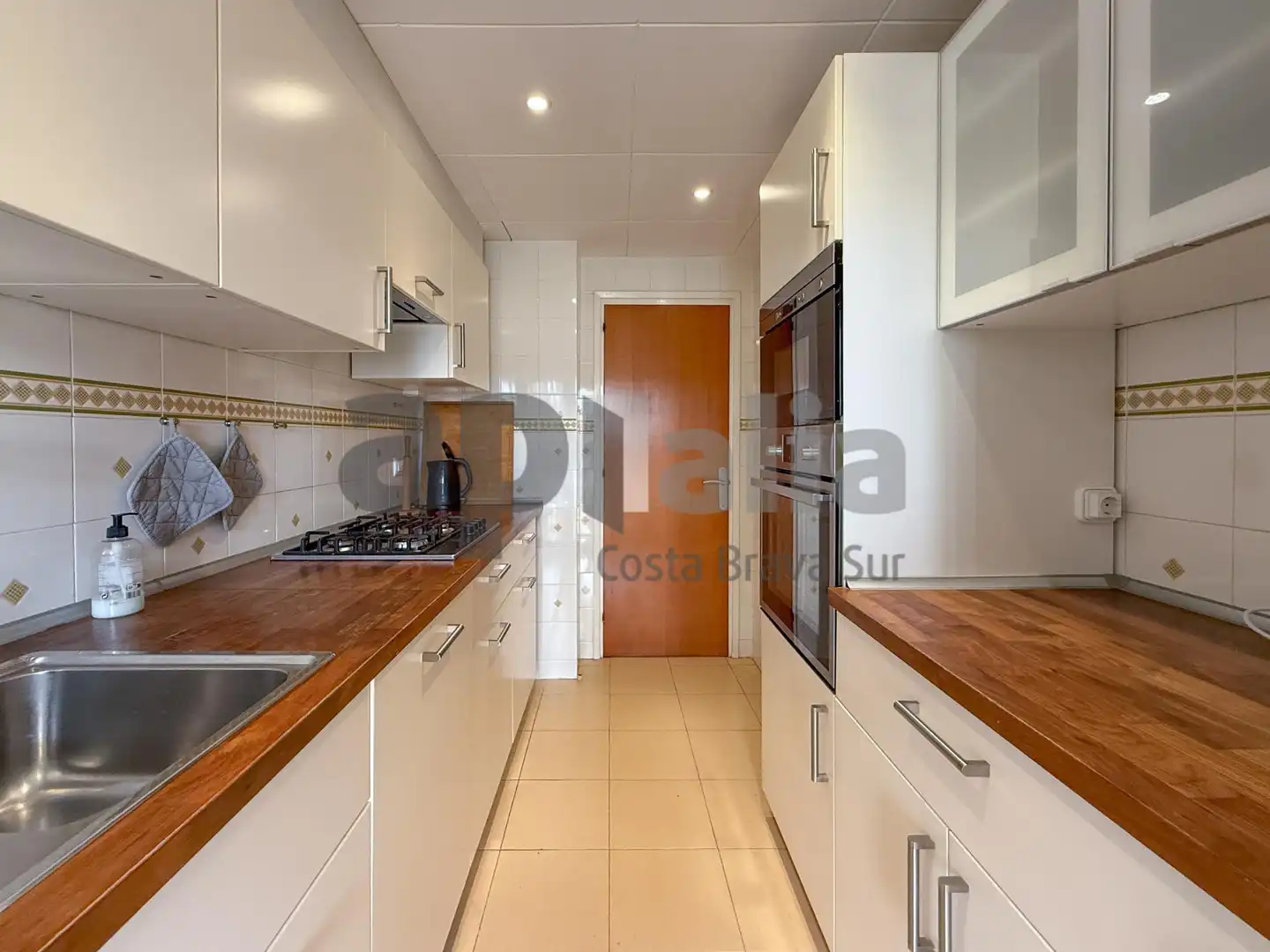 Cocina de Piso en venta en Lloret de Mar con Calefacción, Jardín privado y Terraza
