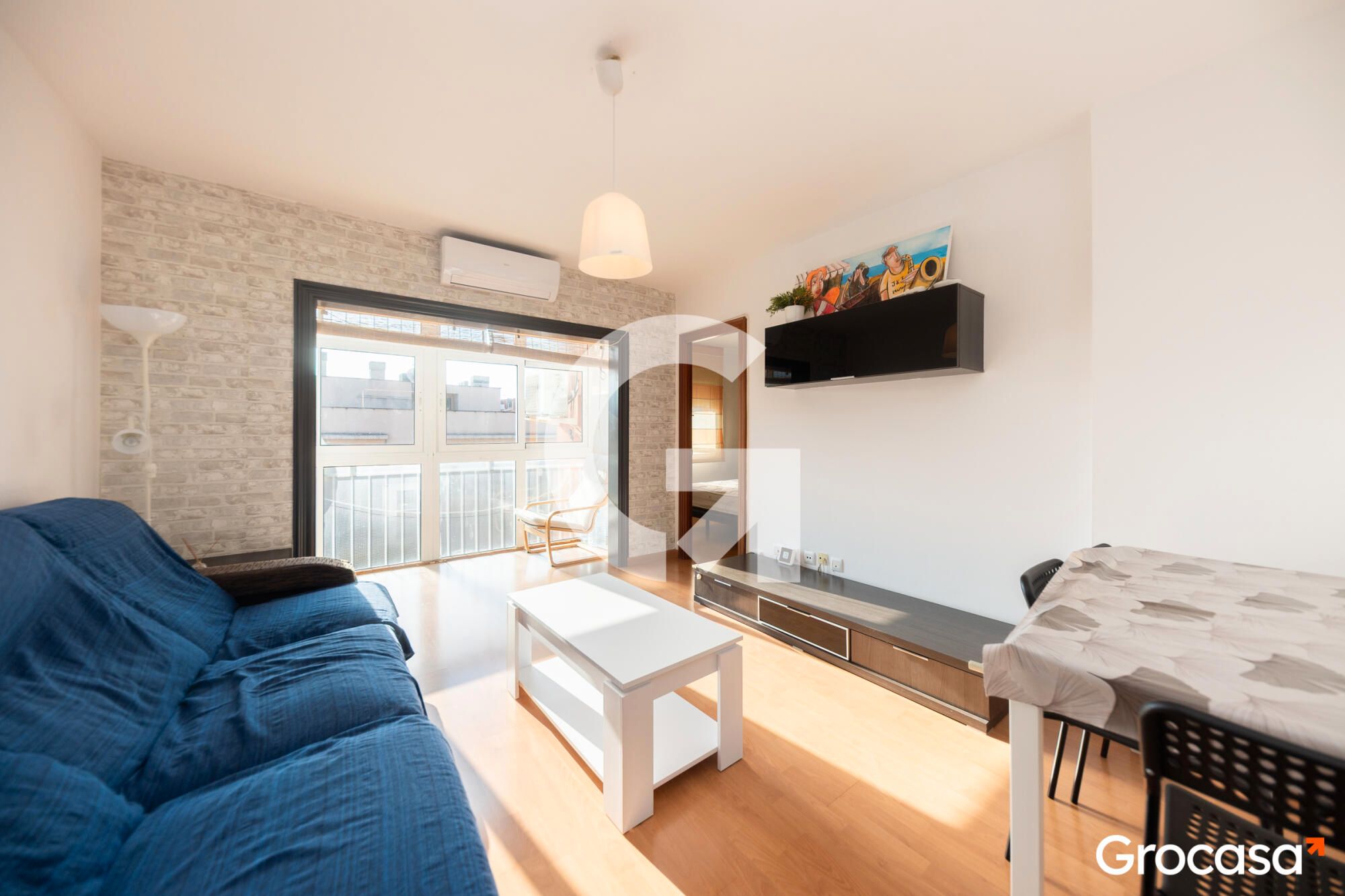 Vista exterior de Piso en venta en Viladecans con Aire acondicionado, Calefacción y Horno