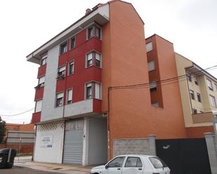 Vista exterior de Pis en venda en León Capital 