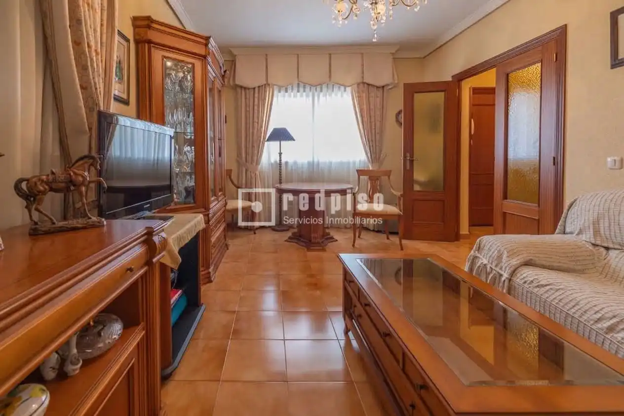 Living room of Houses for sale in Villa del Prado  with Heating, Private garden and Terrace