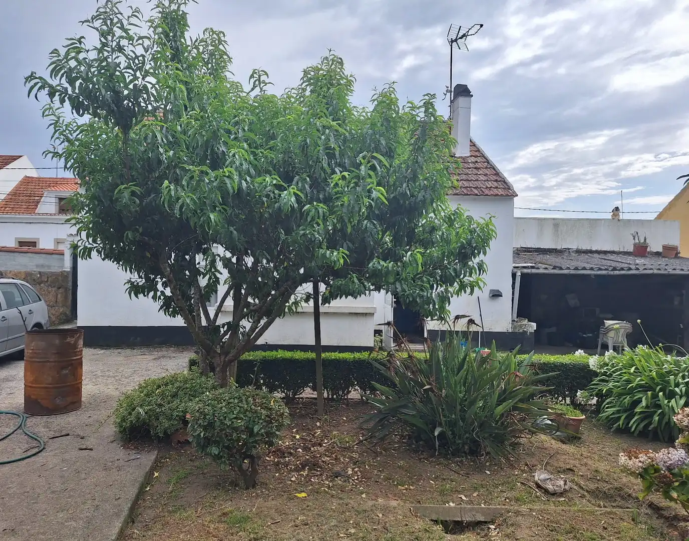 Vista exterior de Casa o chalet en venta en Ribeira con Jardín privado y Terraza