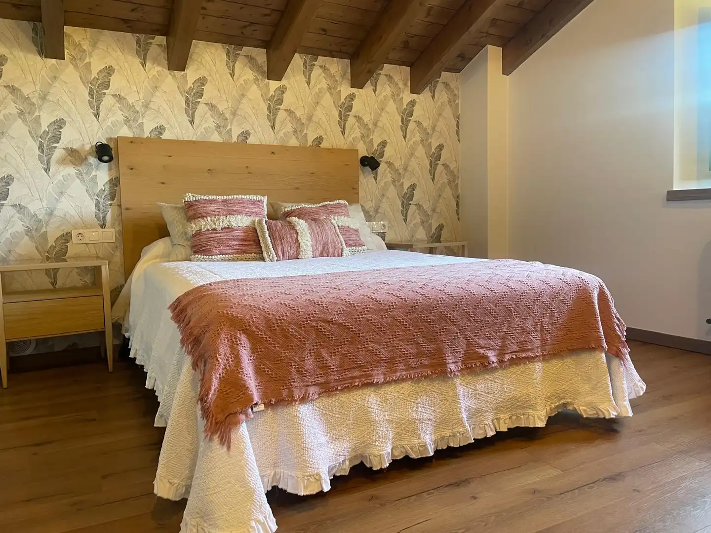 Habitación de Finca rústica en venta en Lekeitio con Aire acondicionado, Jardín privado y Parquet