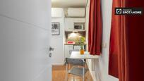 Bedroom of Flat to rent in  Madrid Capital  with Air Conditioner and Balcony