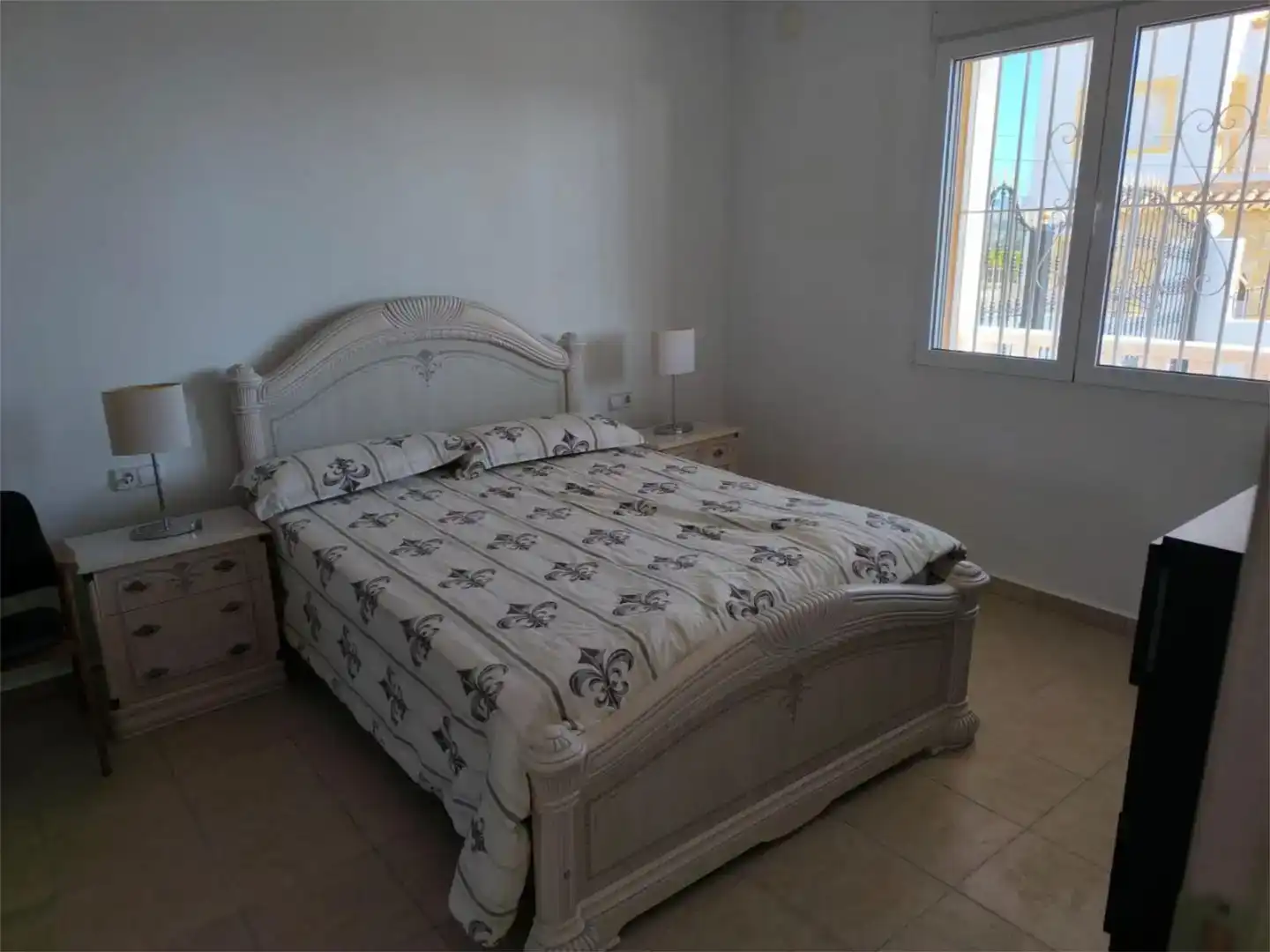 Bedroom of Flat for sale in Calpe / Calp  with Air Conditioner, Private garden and Swimming Pool
