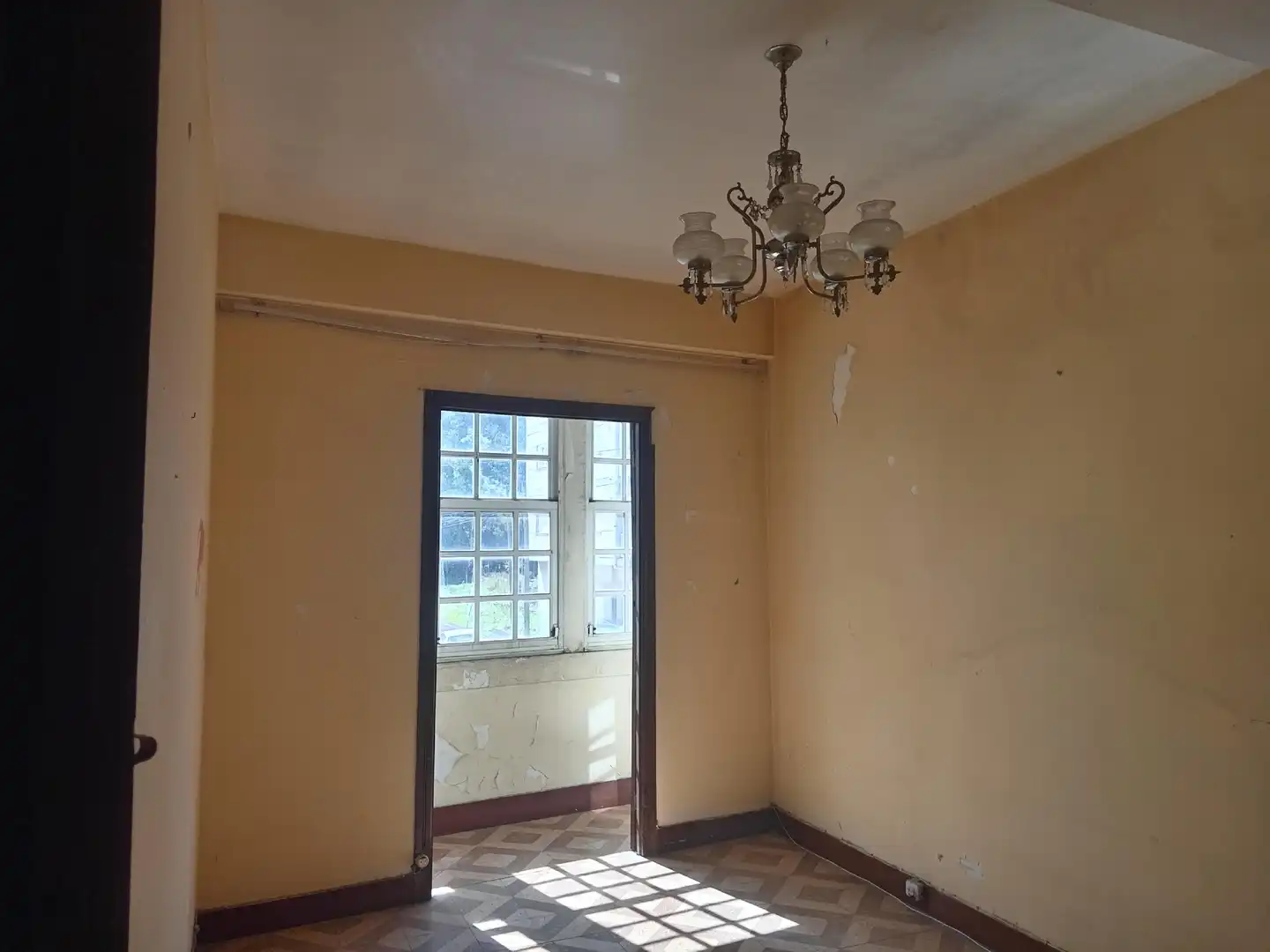 Detached homes for sale in Cee