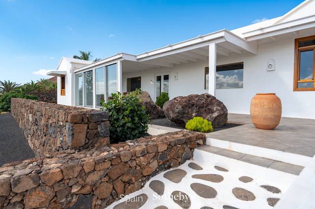 Casa-chalet en Venta en Calle Noruega en Playa Blanca