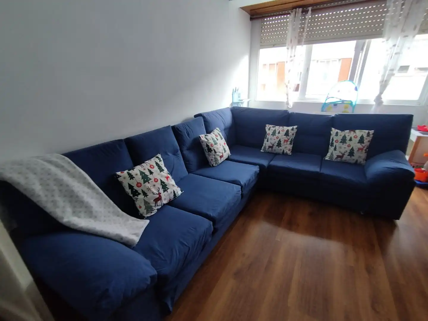Living room of Flat for sale in Ferrol  with Storage room, Furnished and Oven