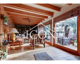 Living room of House or chalet for sale in Gavà  with Air Conditioner, Private garden and Parquet flooring