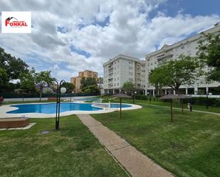 Vista exterior de Pis en venda en Jerez de la Frontera amb Aire condicionat, Parquet i Terrassa