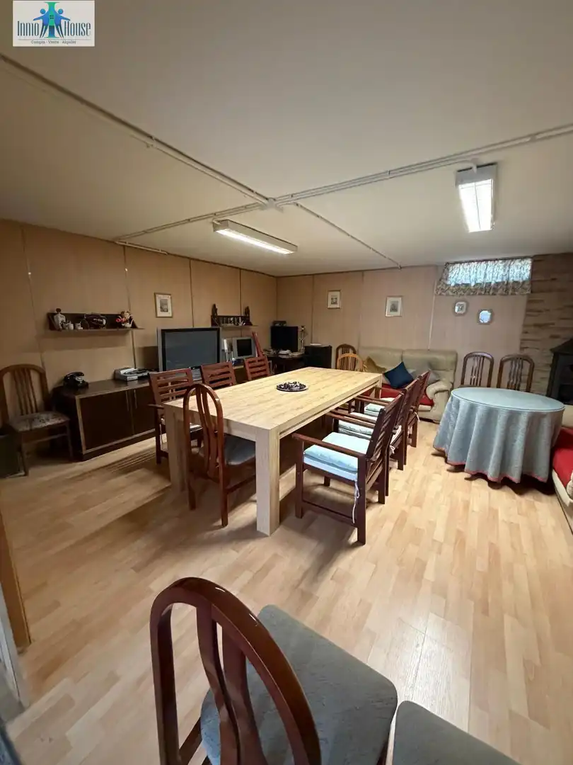 Comedor de Casa adosada en venta en Albacete con Aire acondicionado, Calefacción y Trastero
