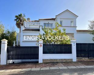 Vista exterior de Casa o xalet en venda en El Portil amb Aire condicionat, Calefacció i Jardí privat