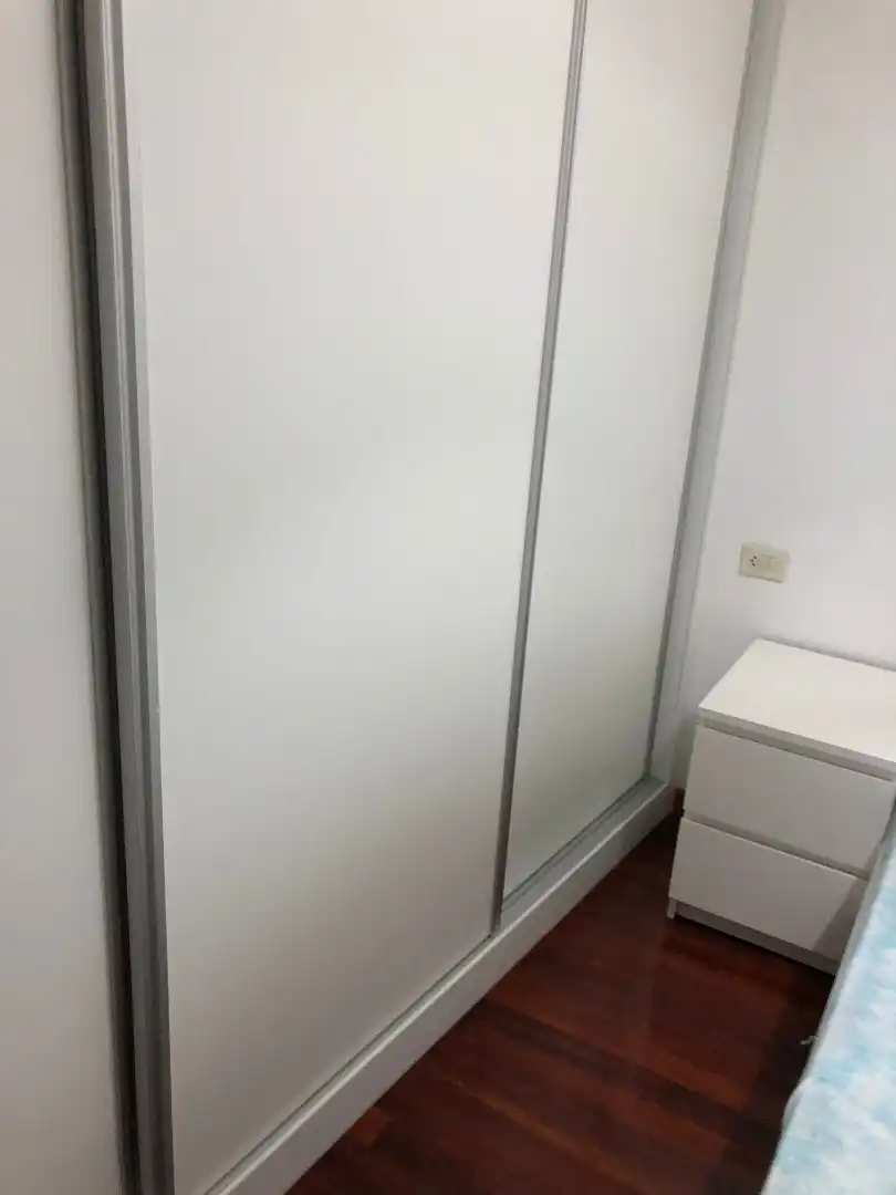 Habitación de Piso de alquiler en Santiago de Compostela  con Amueblado