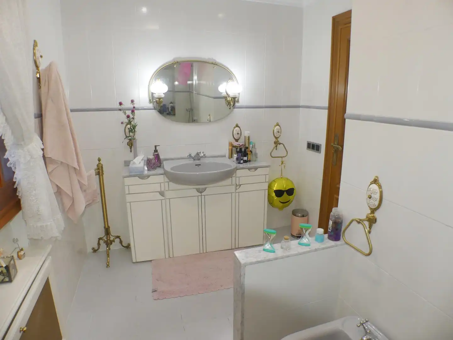 Bany de Casa o xalet en venda en Godella amb Aire condicionat, Calefacció i Jardí privat