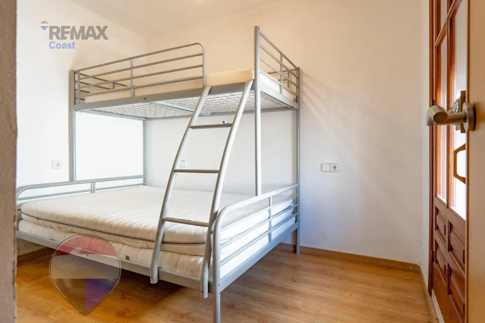 Dormitori de Casa o xalet en venda en Rincón de la Victoria amb Aire condicionat, Jardí privat i Piscina