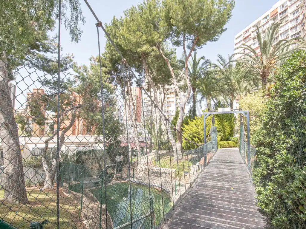 Apartament de lloguer a Avenida Paris, Rincón Alto