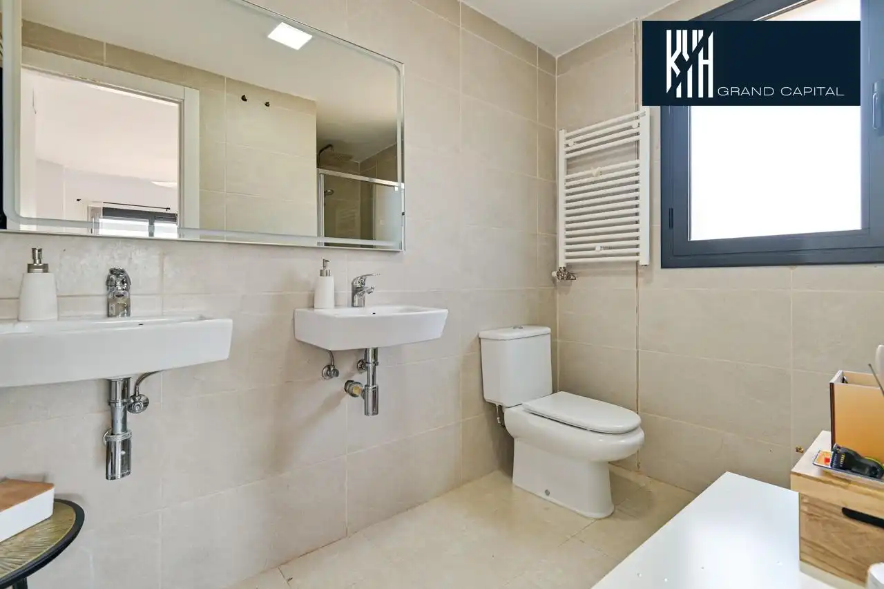 Casa con terraza en venta en Carrer Carrer Llevant, imagen 37