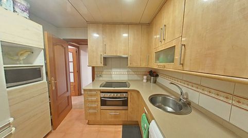 Foto 4 de Piso en venta en Carrer de Maragall, Ajuntament-Maragall, Ripollet