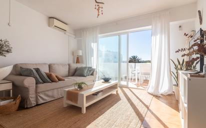 Sala d'estar de Apartament de lloguer en Formentera amb Aire condicionat, Calefacció i Terrassa