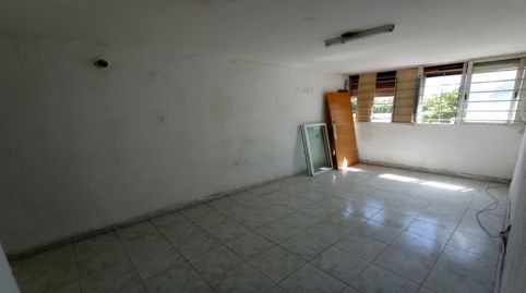 Photo 3 of Flat for sale in Carrer de Simancas, Artigues, Badalona