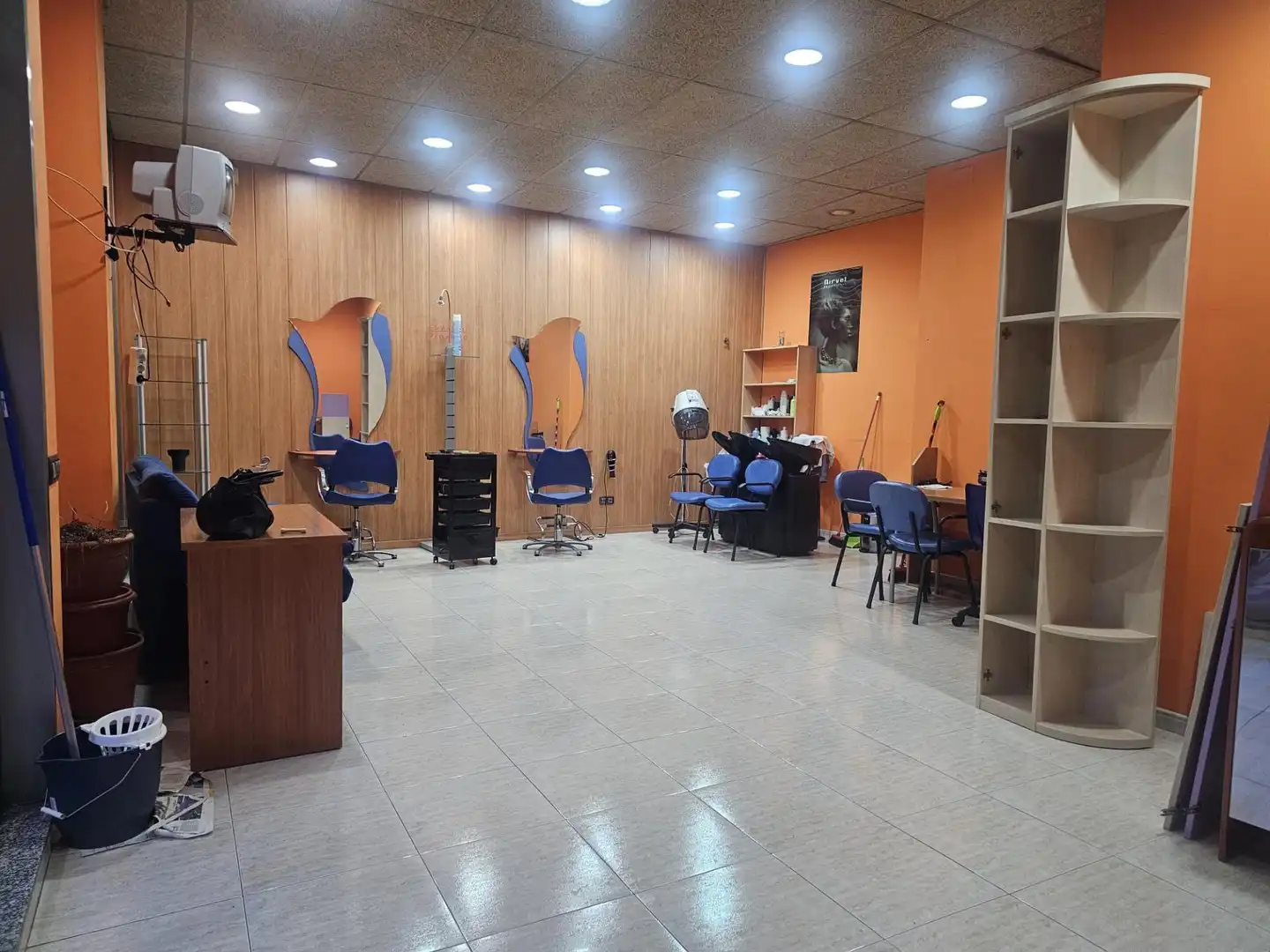 Local comercial en venda a Avenida Avinguda Francesc Macià, imagen 6