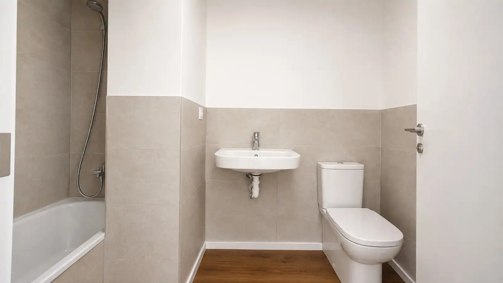 Flat with pool for sale in El Juncal - Vallealto, imagen 11