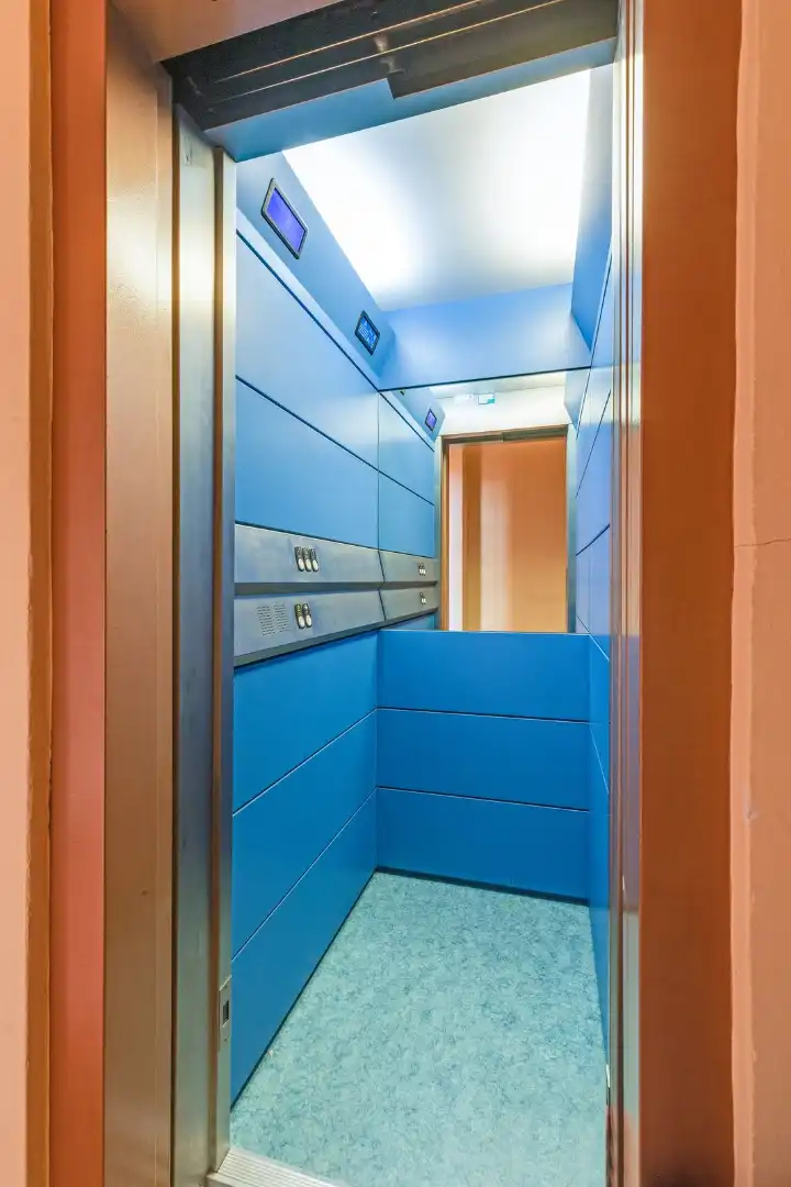 Chalet con piscina en venta en Calle Benahavis, imagen 31