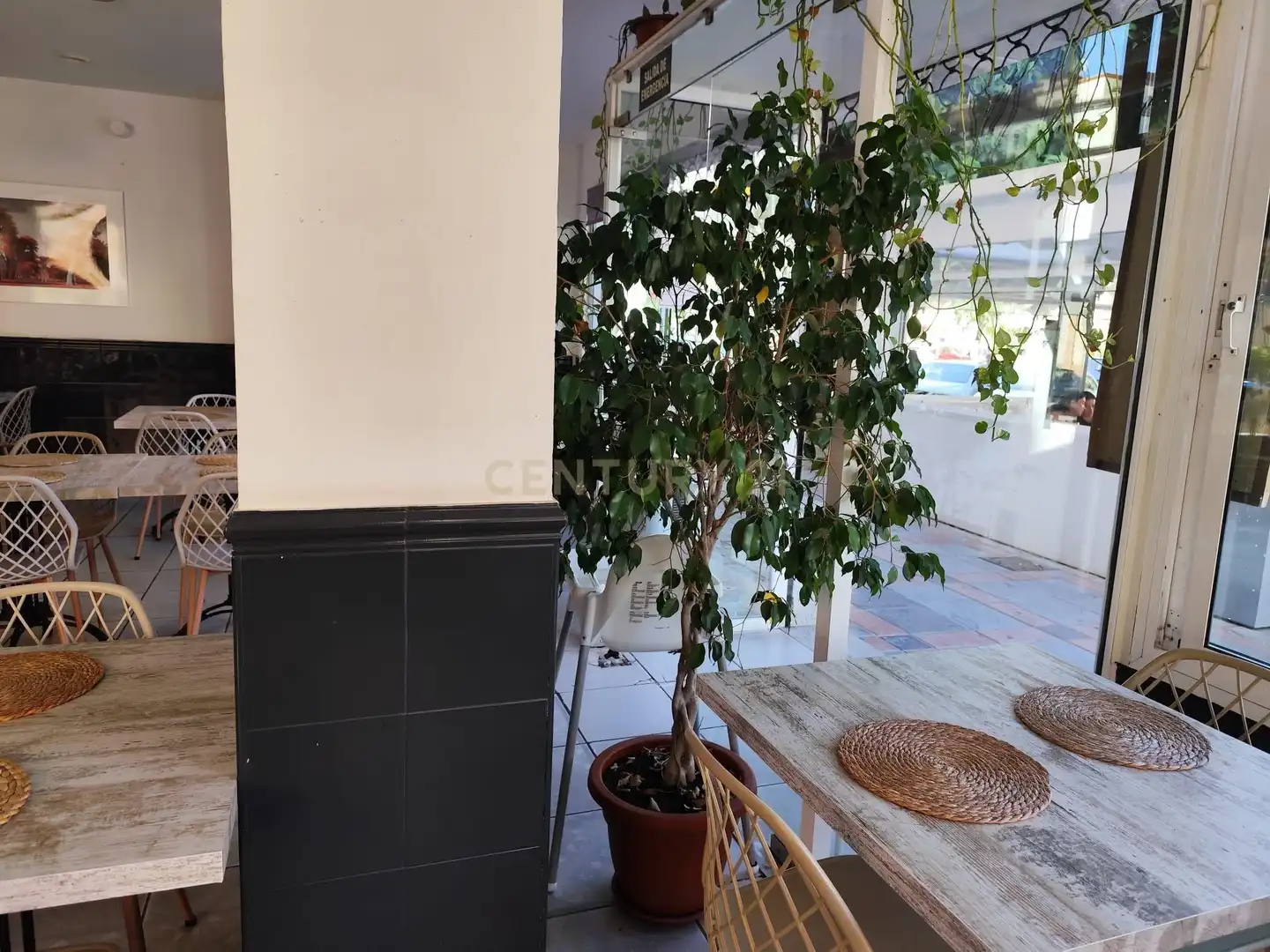 Local comercial en traspàs a PS JESUS SANTOS REIN 9 ED. VEGA 1FUENGIROLA (MÁLAGA) 1, imagen 19