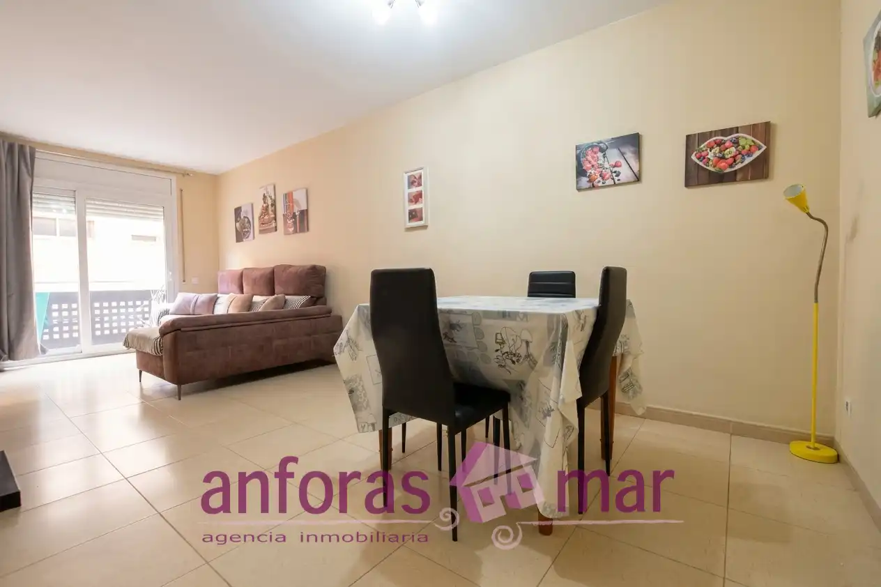 Sala de estar de Piso de alquiler con opción a compra en Valls con Aire acondicionado, Calefacción y Horno