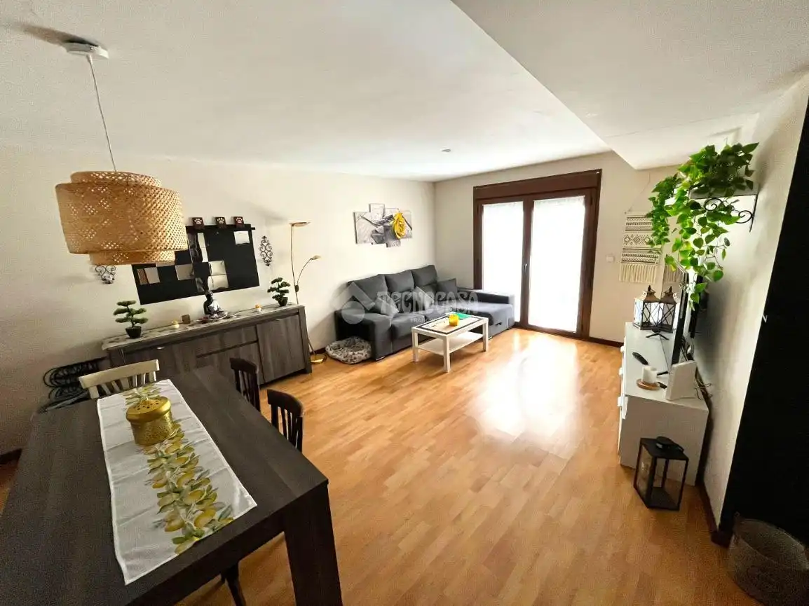 Sala de estar de Casa adosada en venta en Villamayor de Gállego con Aire acondicionado y Terraza