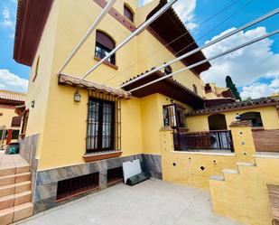 Vista exterior de Casa adosada en venda en Málaga Capital amb Aire condicionat, Calefacció i Jardí privat