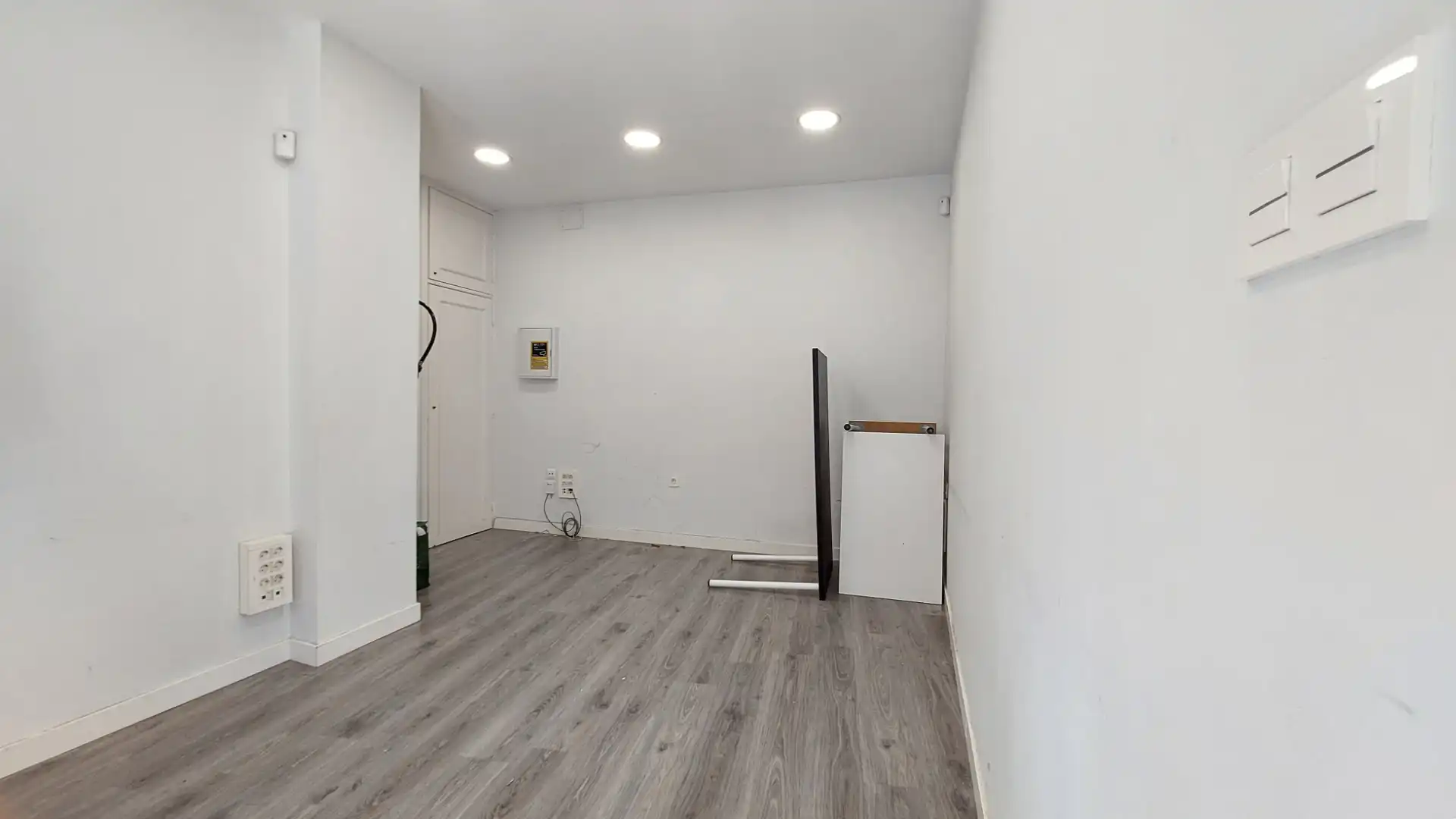 Business premises for sale in Avenida Algortako Etorbidea, imagen 14