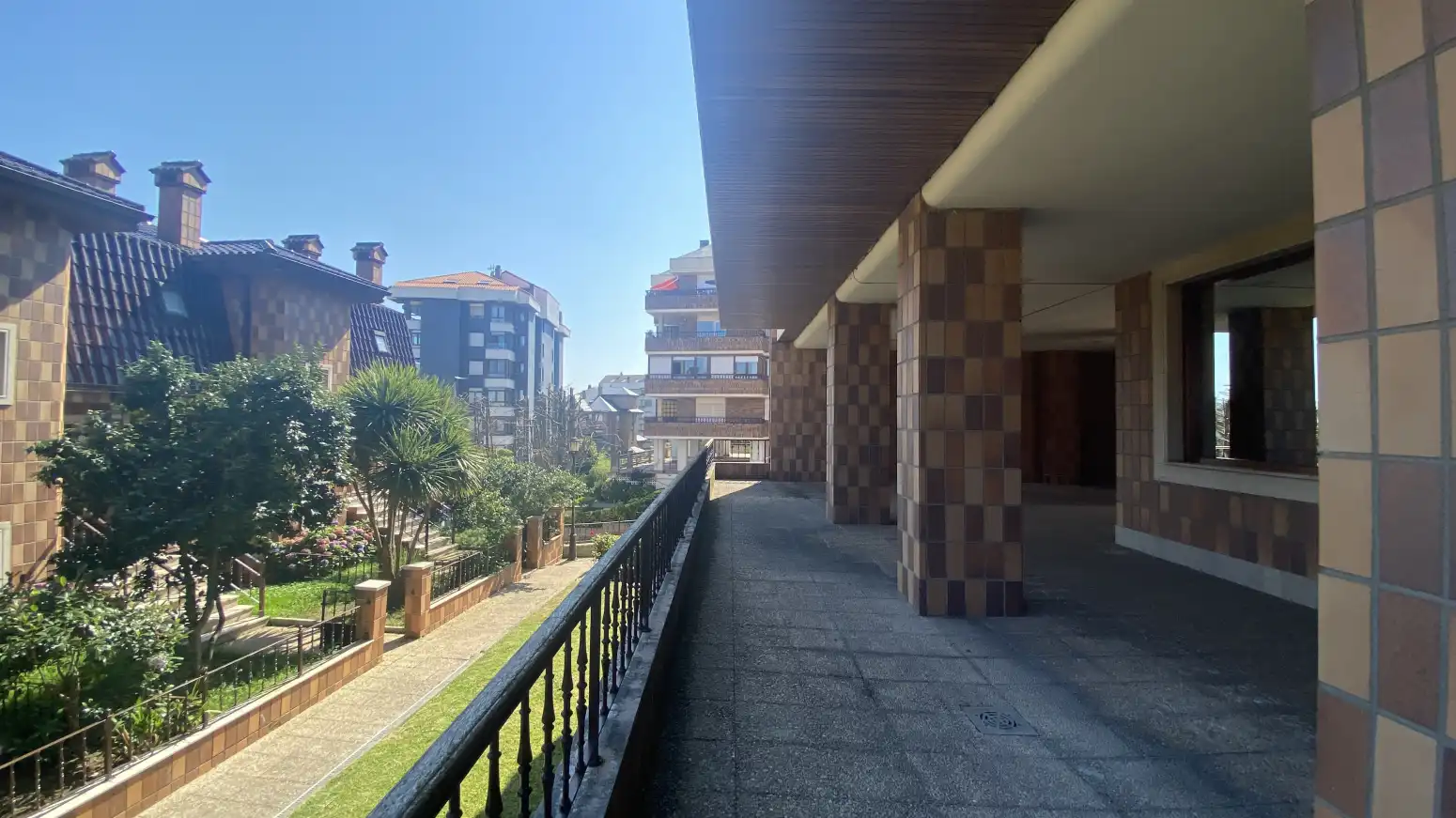 Außenansicht von Wohnung zum Verkauf in Santander mit Heizung, Privatgarten und Terrasse