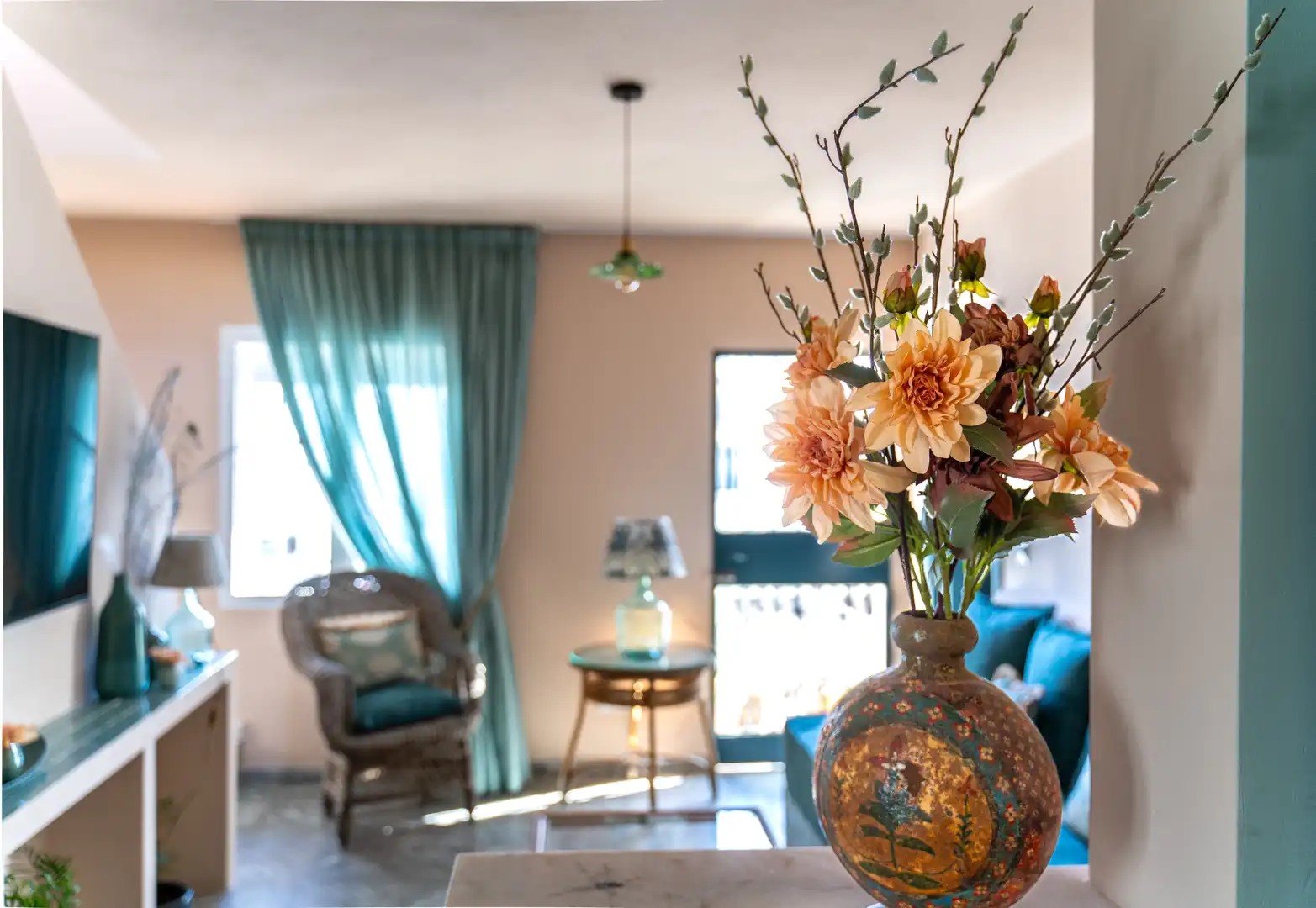 Living room of Detached homes for sale in Marbella  with Air Conditioner, Terrace and Storage room