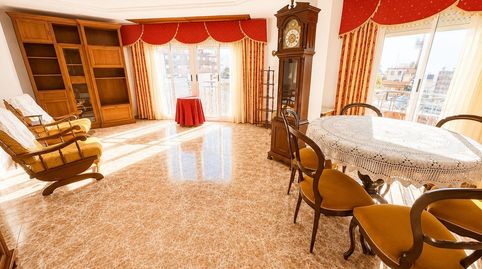 Foto 2 de Piso en venta en Crevillent, Alicante