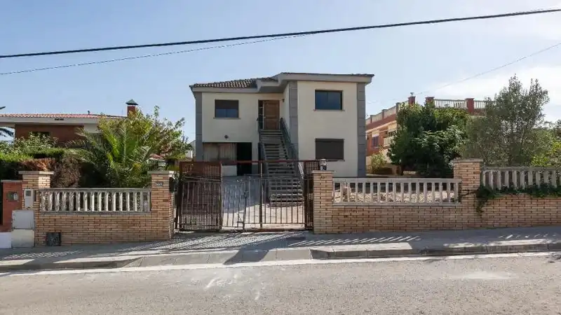 Vista exterior de Casa o chalet en venta en Torrelles de Foix