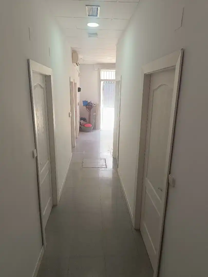 Planta baja de alquiler en Dos Hermanas con Aire acondicionado
